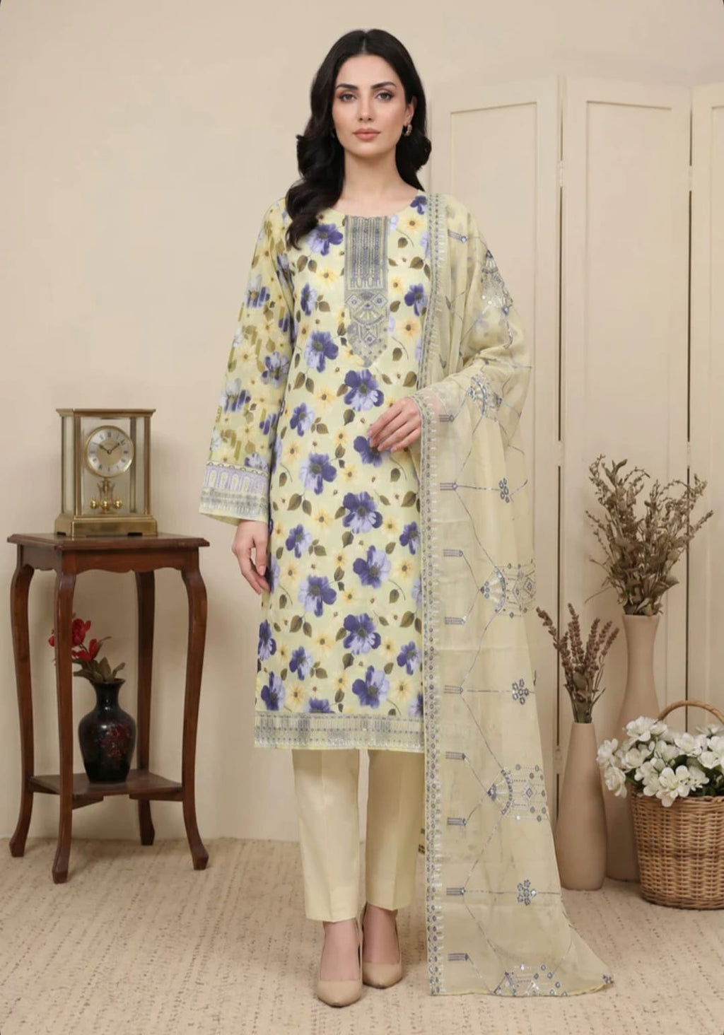 EMBROIDERED LAWN UNSTITCHED SUIT – 3 PIECE